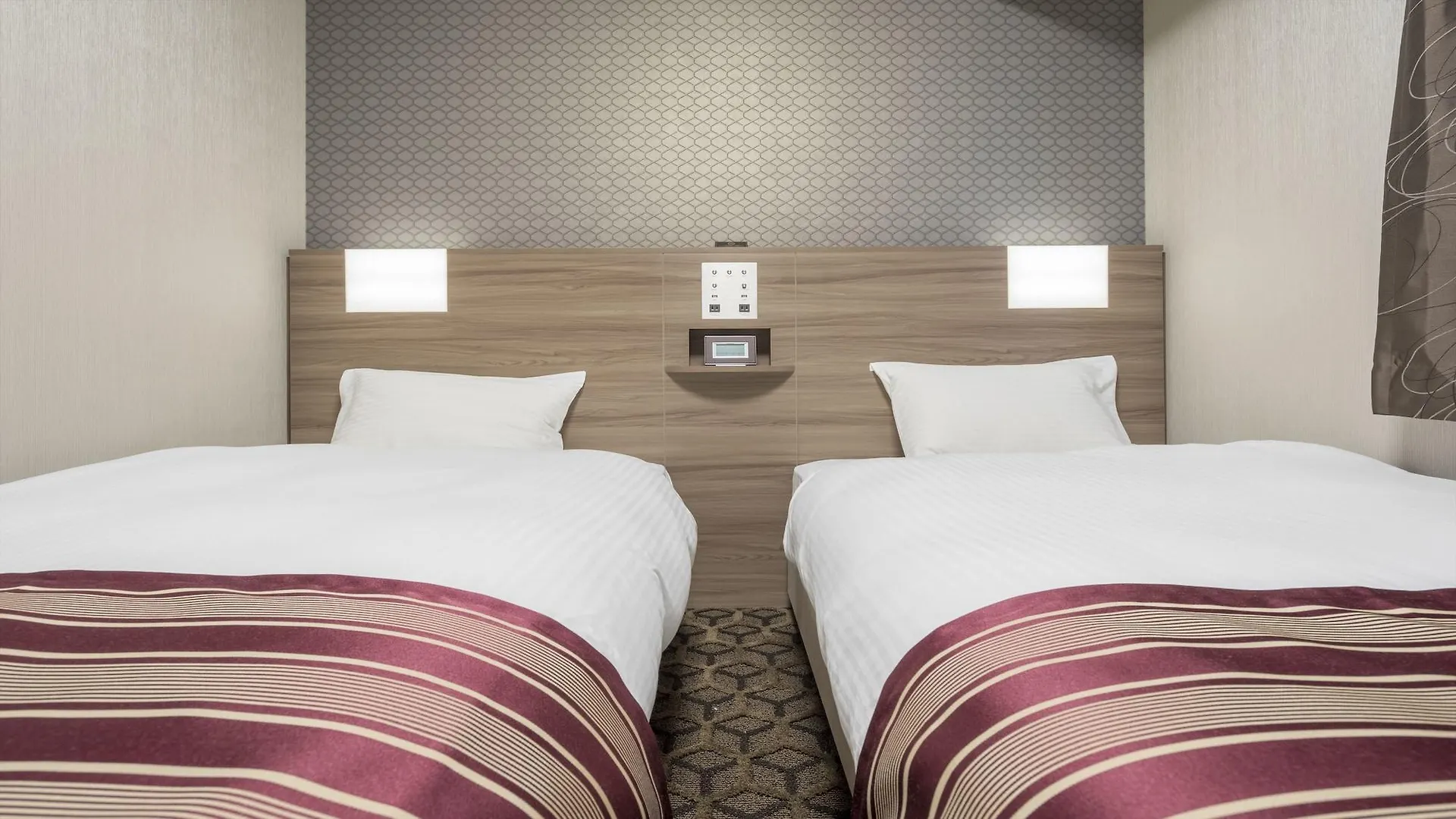 Hotel Wbf Namba Motomachi Osaka 3*,